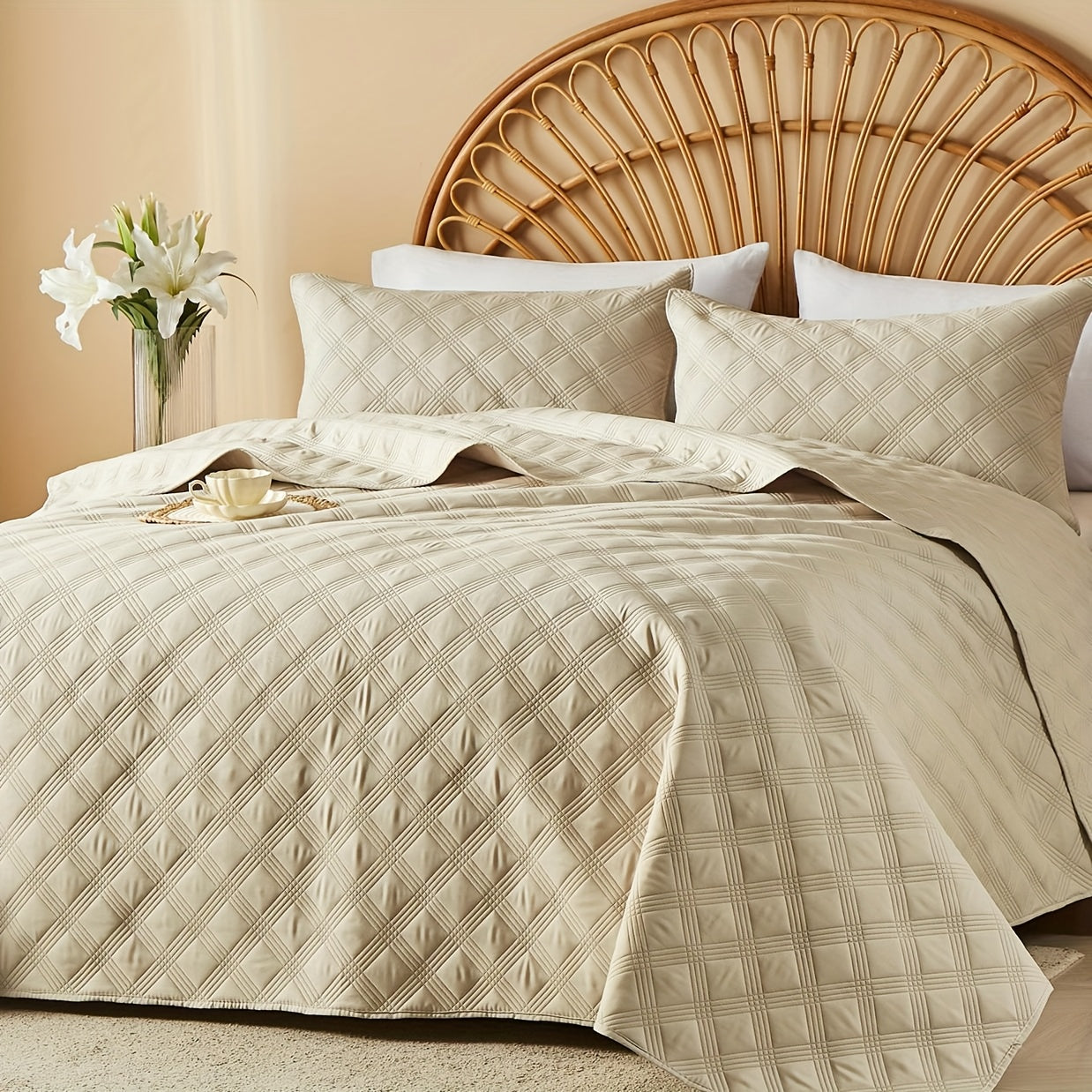 2/3pcs Cooling & Refreshing Summer Quilt Set - Lightweight Breathable Microfiber Bedspread - Modern Coin Pattern Coverlet All Season - Holiday Gifts For Family Friends (1 Quilt, 1/2 Pillow Shams)